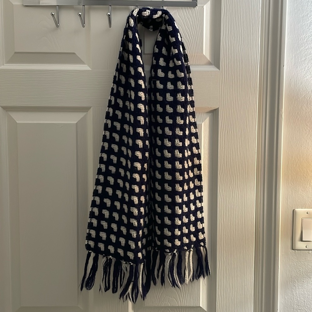 Vintage Abercrombie Wool Navy Scarf